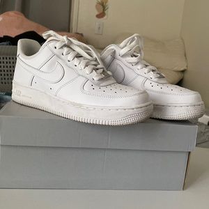 White Nike air forces